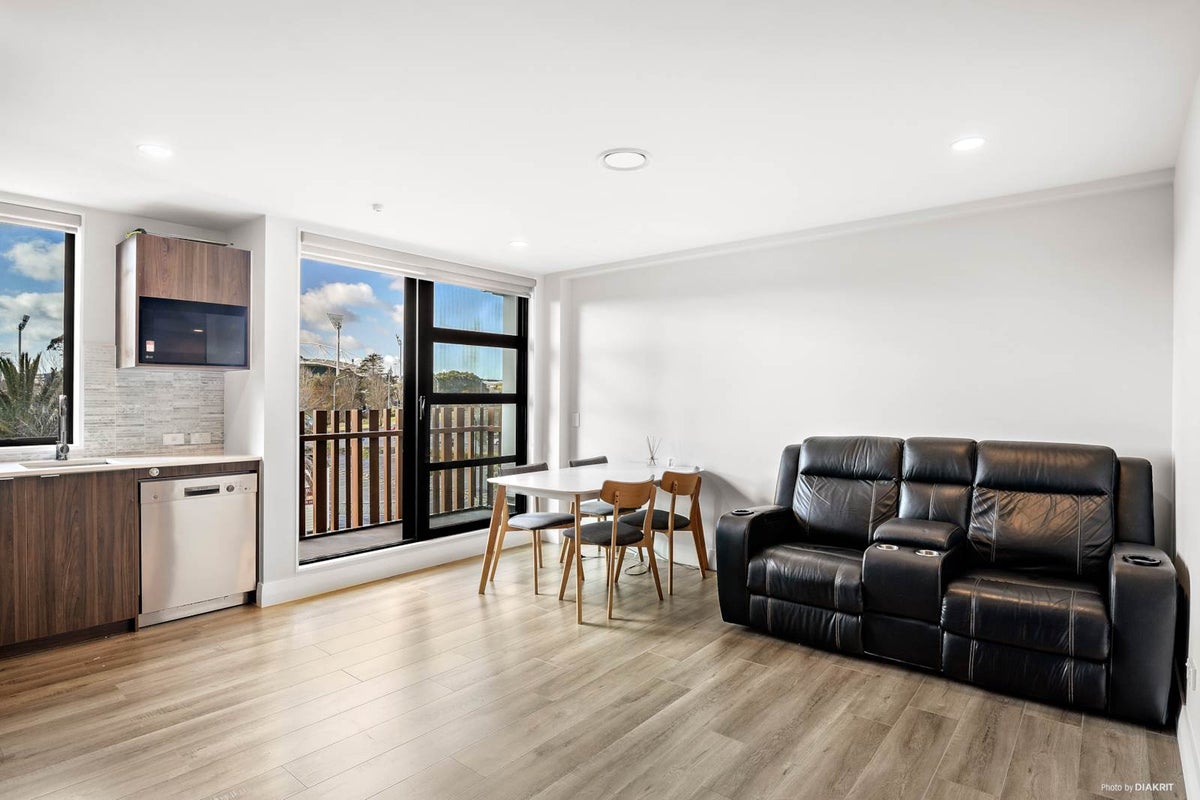 607/22 Library Lane, Albany, Auckland - Carousel 2