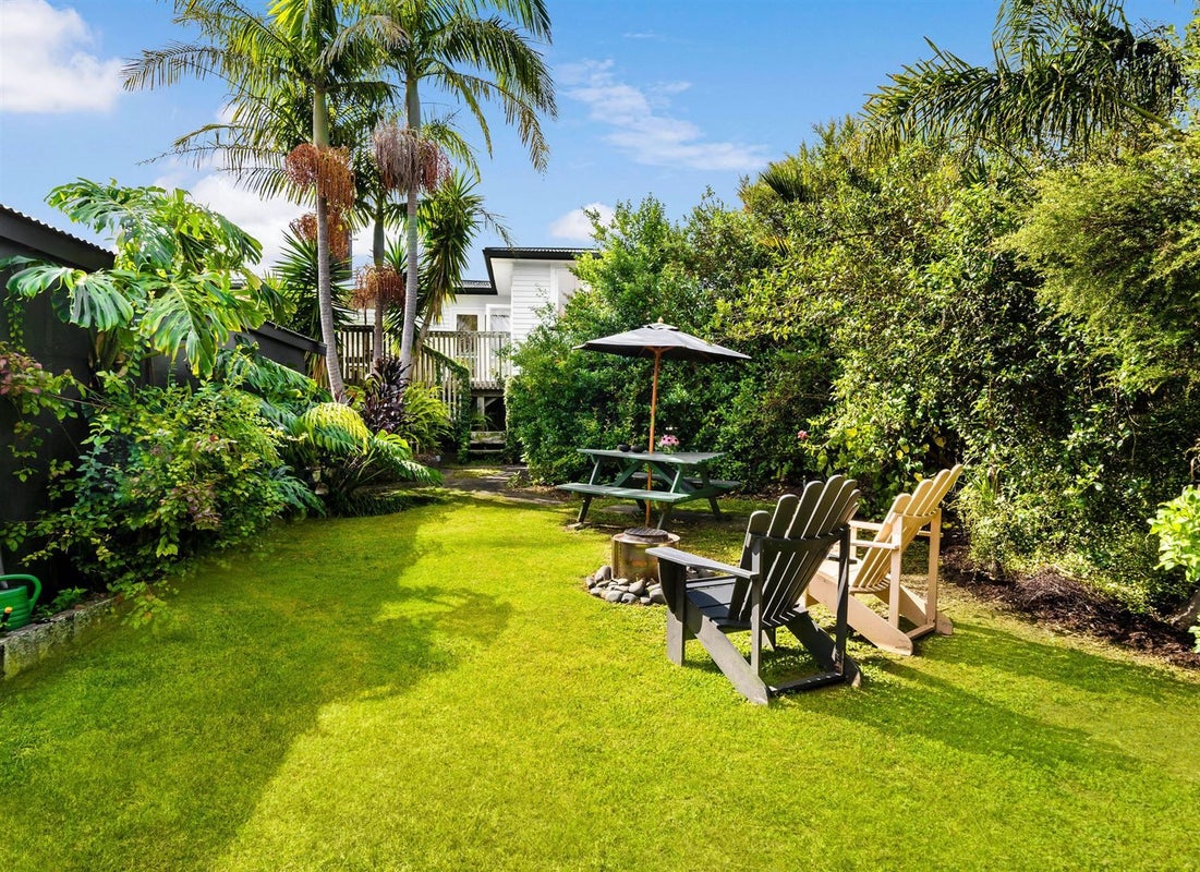 119 Matipo Road, Te Atatu Peninsula, Auckland - Carousel 1