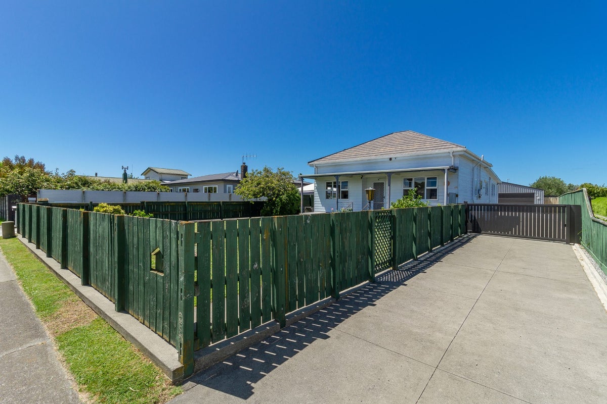 120 Guppy Road, Taradale, Napier - Carousel 19