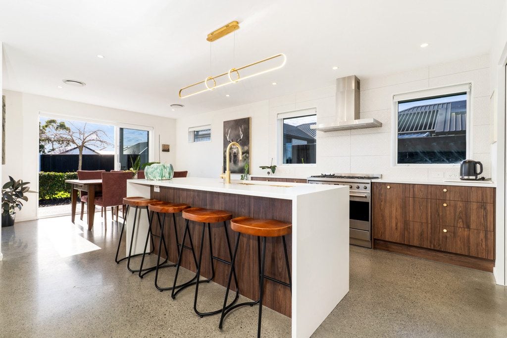 8 Terrier Lane, Halswell, Christchurch - Carousel 2