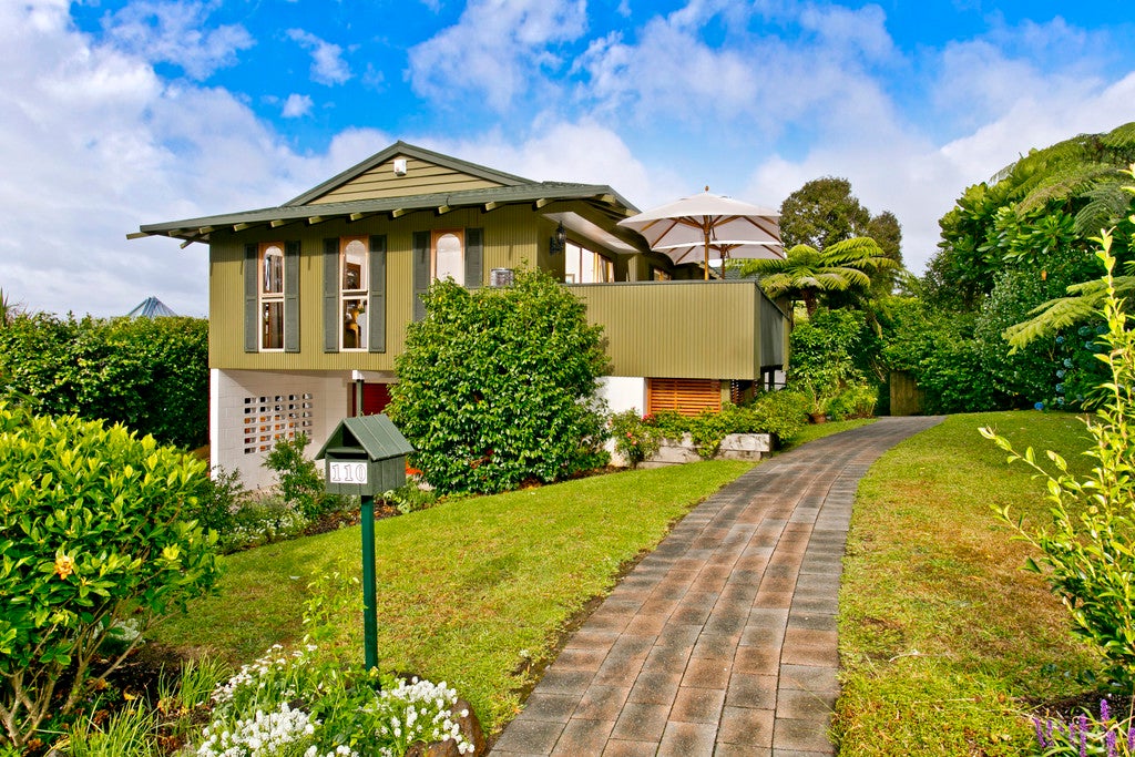 110 Porritt Avenue, Chatswood, Auckland - Carousel 1