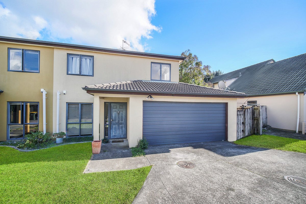19 Whitbourne Heights, Manurewa, Auckland - Carousel 1