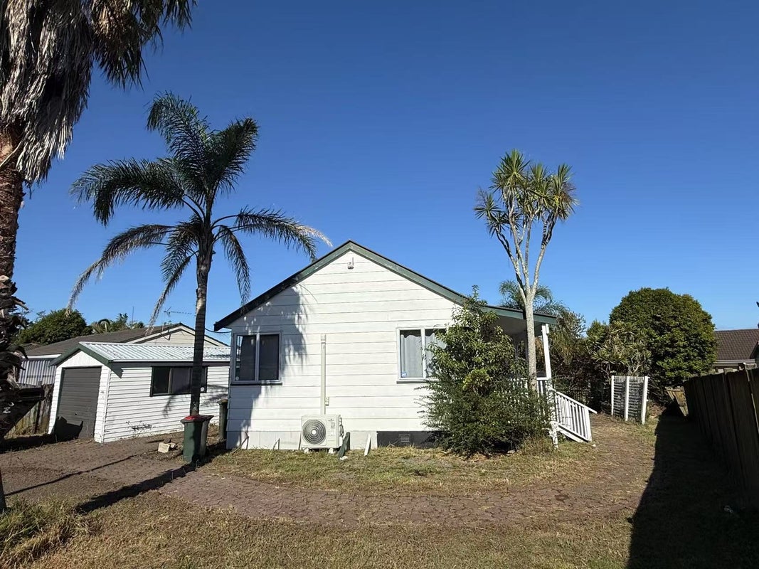129 Aviemore Drive, Highland Park, Auckland - Carousel 9