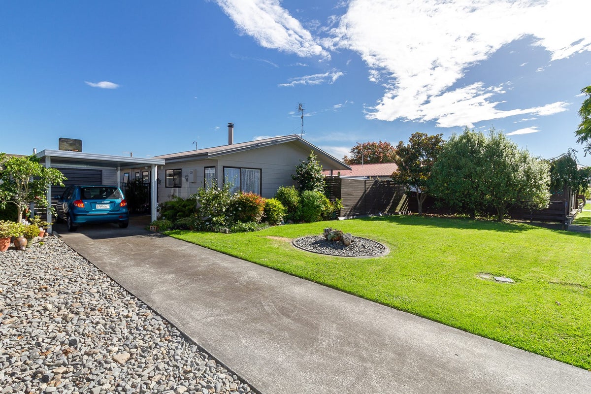 8 Beveridge Place, Greenmeadows, Napier - Carousel 14