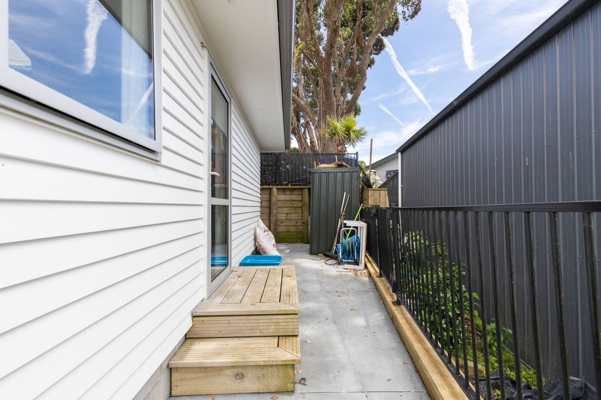5B Hinz Lane, Bell Block, New Plymouth - Carousel 24