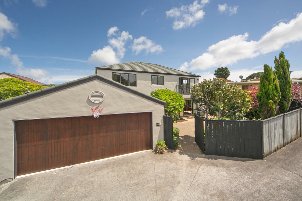 27A Tawa Road, Onehunga, Auckland - Carousel 17