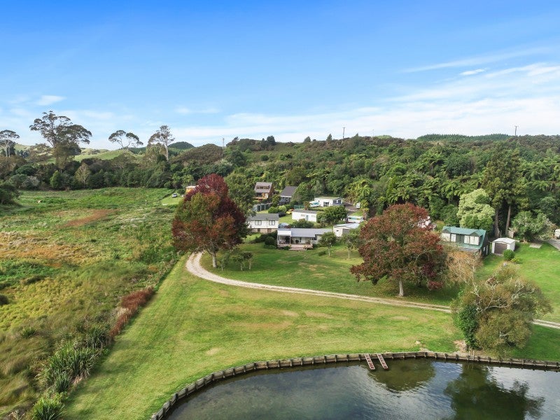 34 Te Akau Road, Okere Falls - Carousel 21