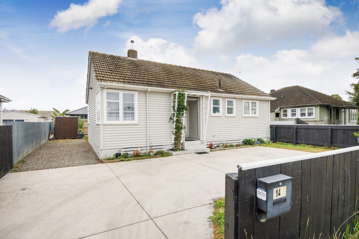 14 Humber Street, Roslyn, Palmerston North - Carousel 17