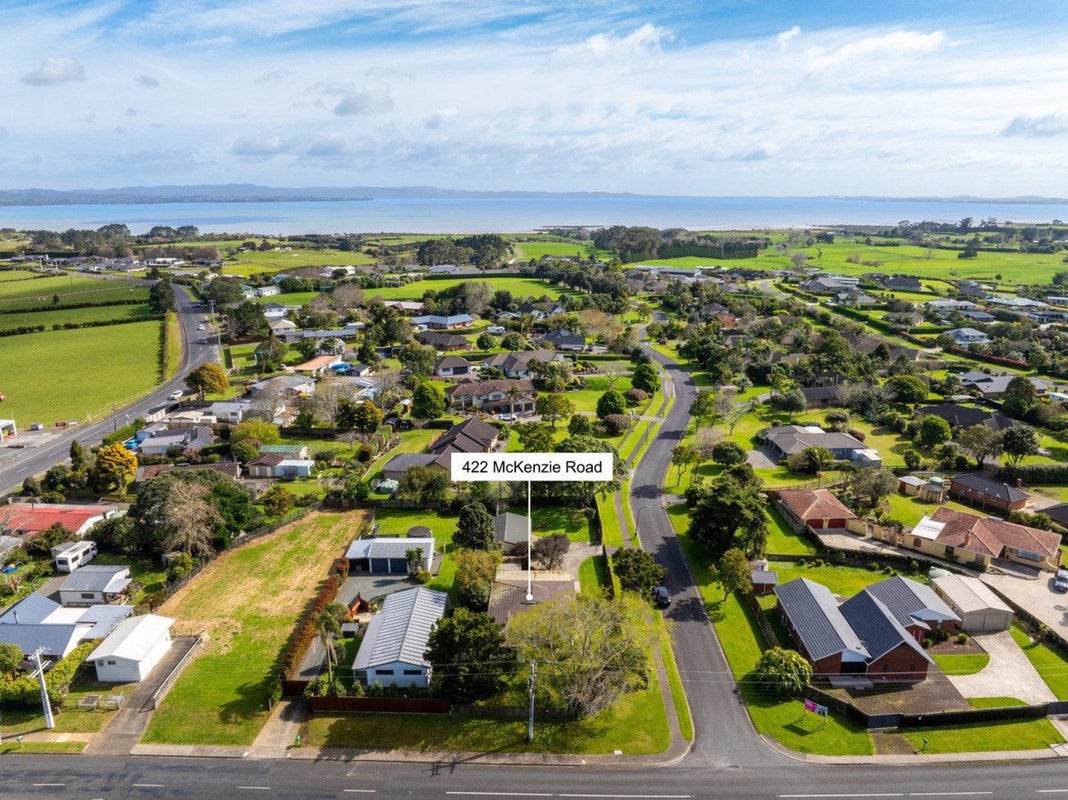 422 McKenzie Road, Waiau Pa, Pukekohe - Carousel 13