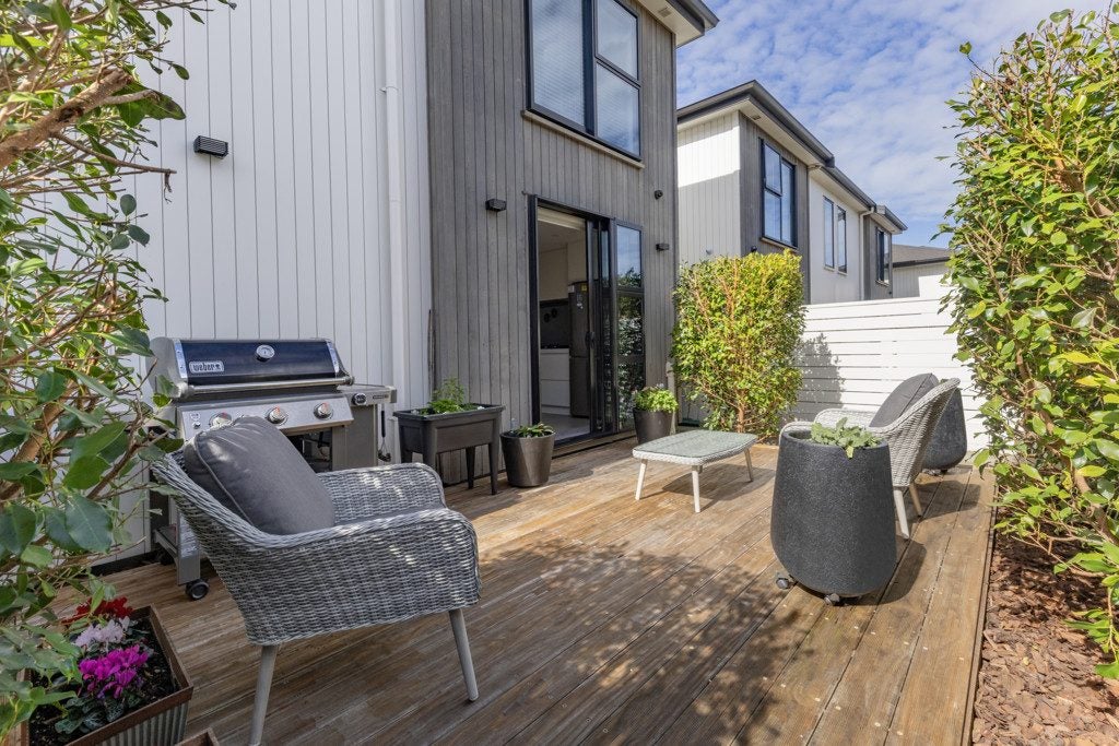9D Torrance Street, Epsom, Auckland - Carousel 2