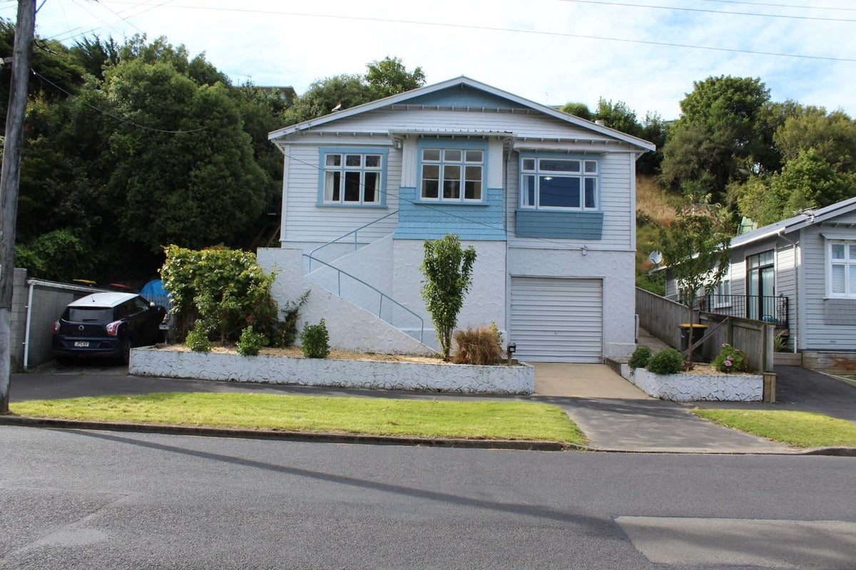44 Somerville Street, Andersons Bay, Dunedin - Carousel 2