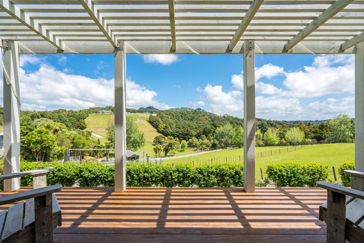 11 Galliard Way, Kamo - Carousel 2