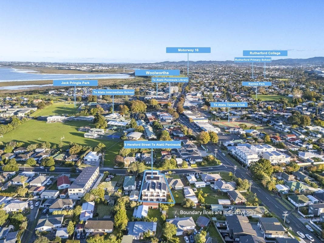 2/5 Hereford Street, Te Atatu Peninsula, Auckland - Carousel 16