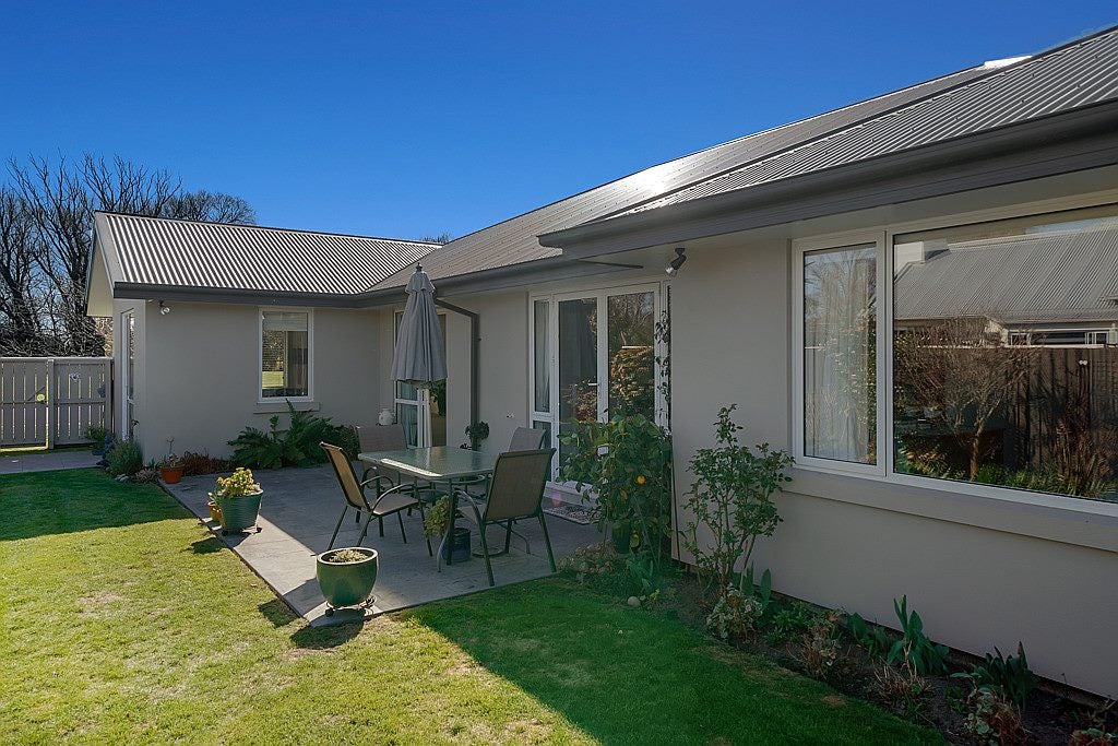 30 Crombie Green, Northwood, Christchurch - Carousel 24
