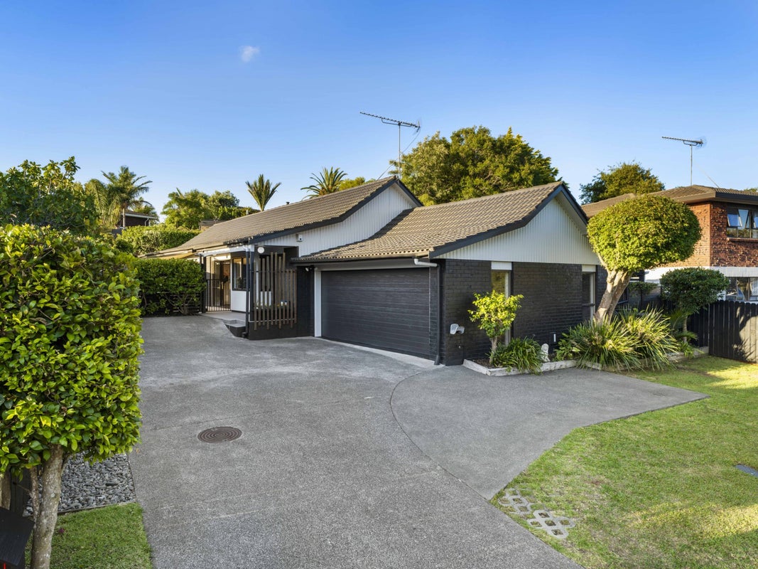 21 Palmyra Way, Half Moon Bay, Auckland - Carousel 2