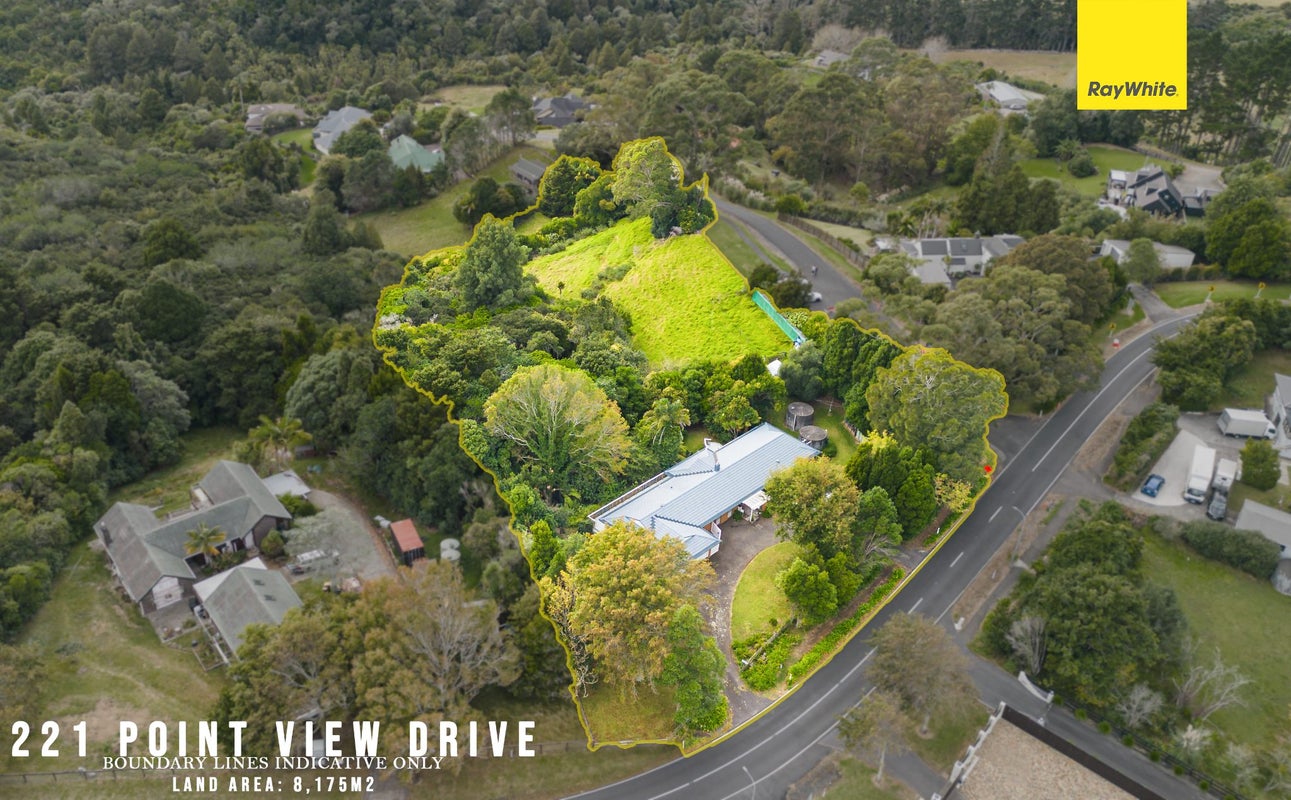 221 Point View Drive, Dannemora, Auckland - Carousel 1
