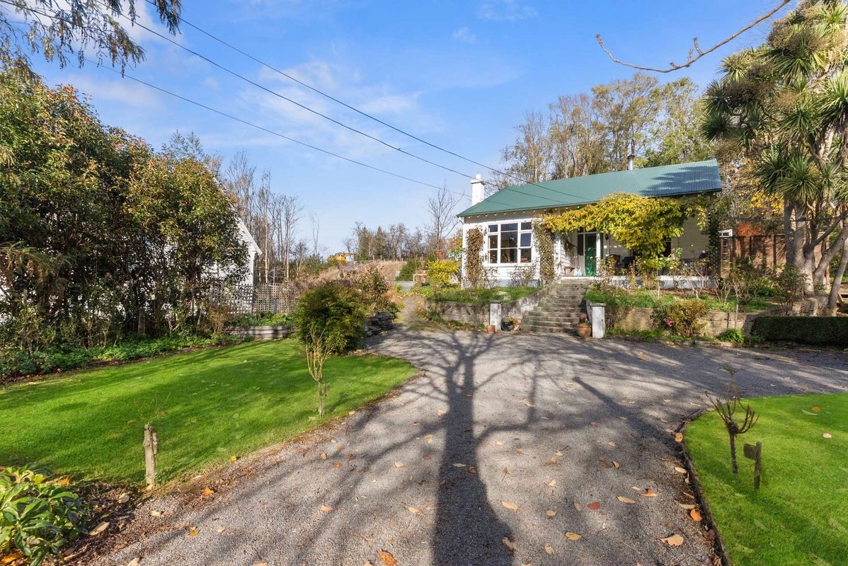 5625 West Coast Road, Springfield, Springfield - Carousel 2