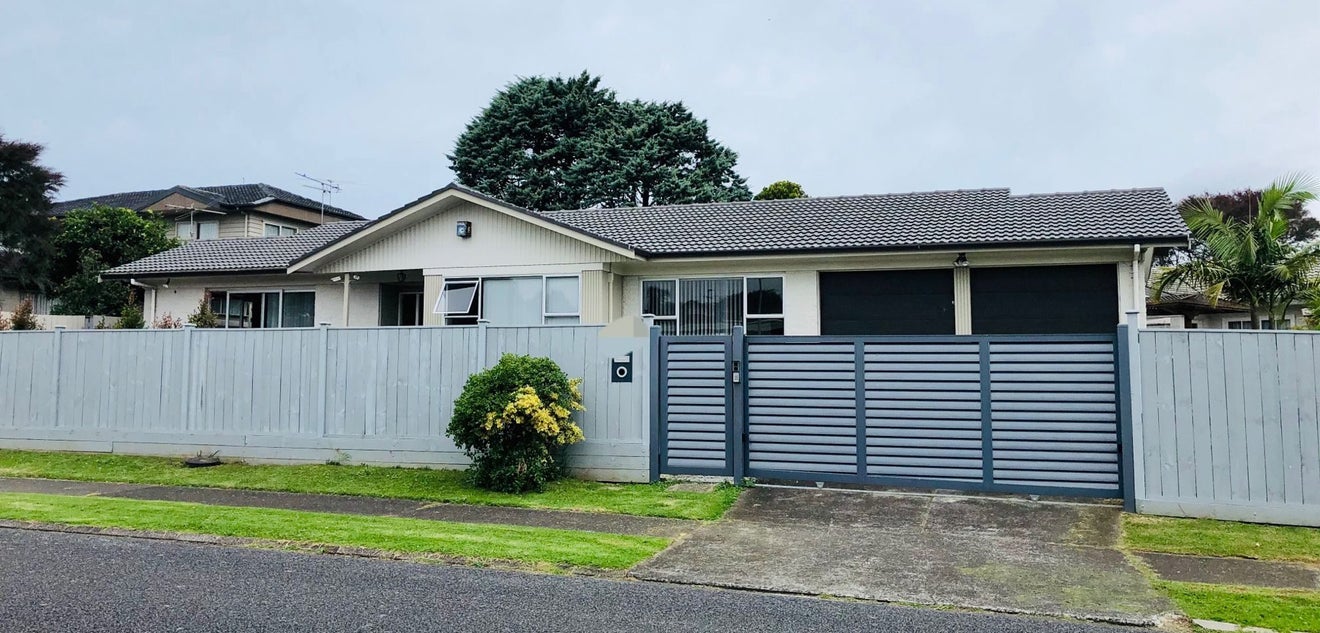 56 Galvan Avenue, Sunnyhills, Auckland - Carousel 1