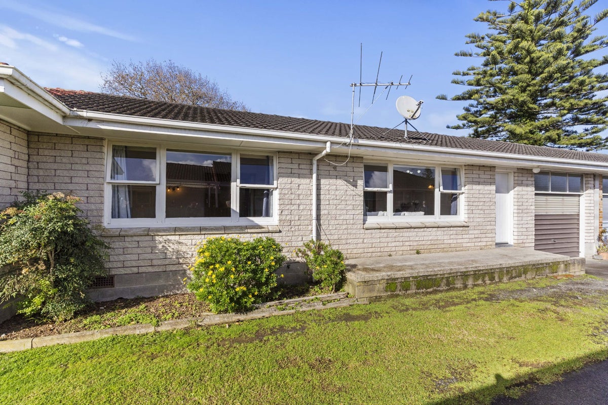 2/37 Huia Road, Papatoetoe, Auckland - Carousel 6