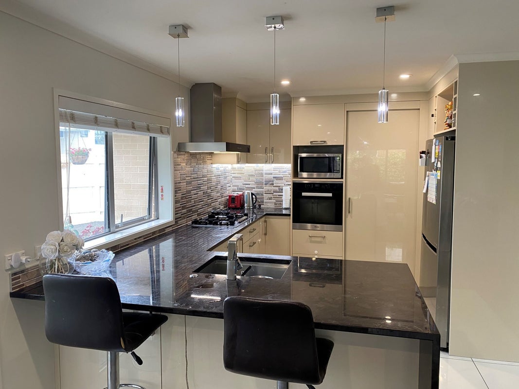 122A Waterloo Road, Hutt Central, Lower Hutt - Carousel 2