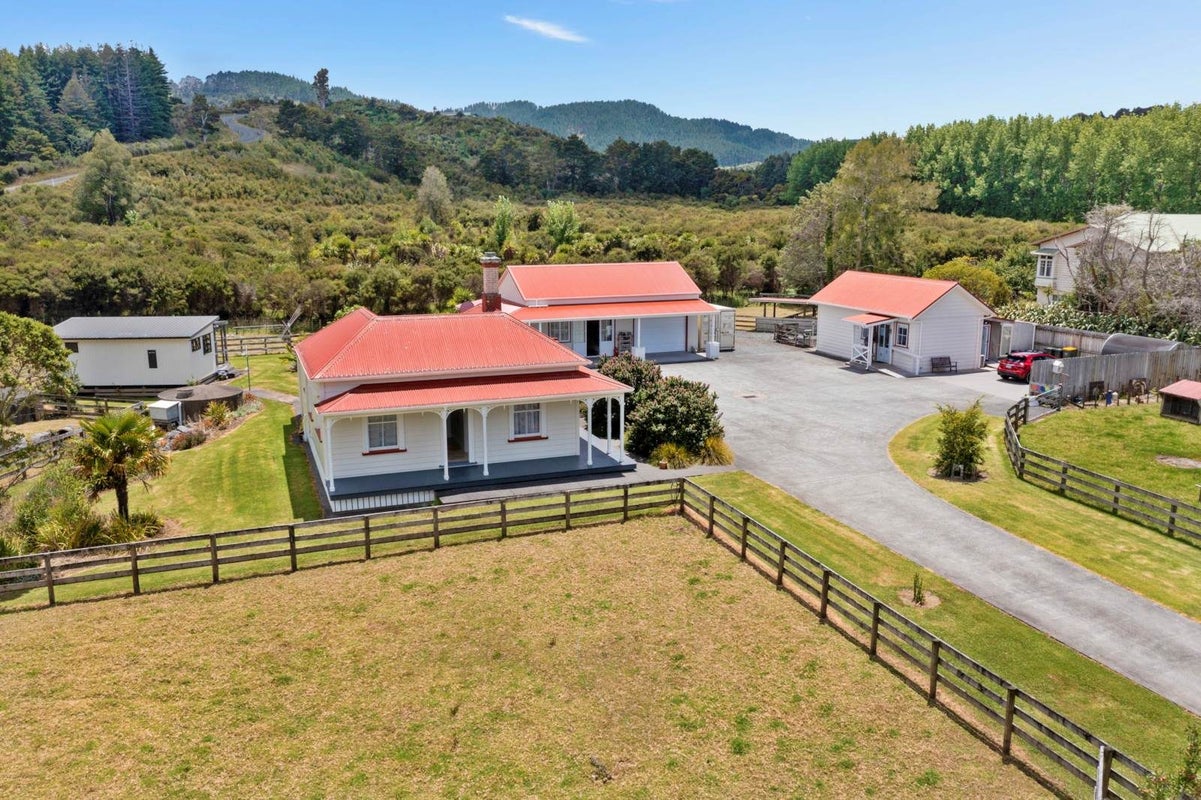 354 Kaipara Flats Road, Dome Forest, Warkworth - Carousel 1