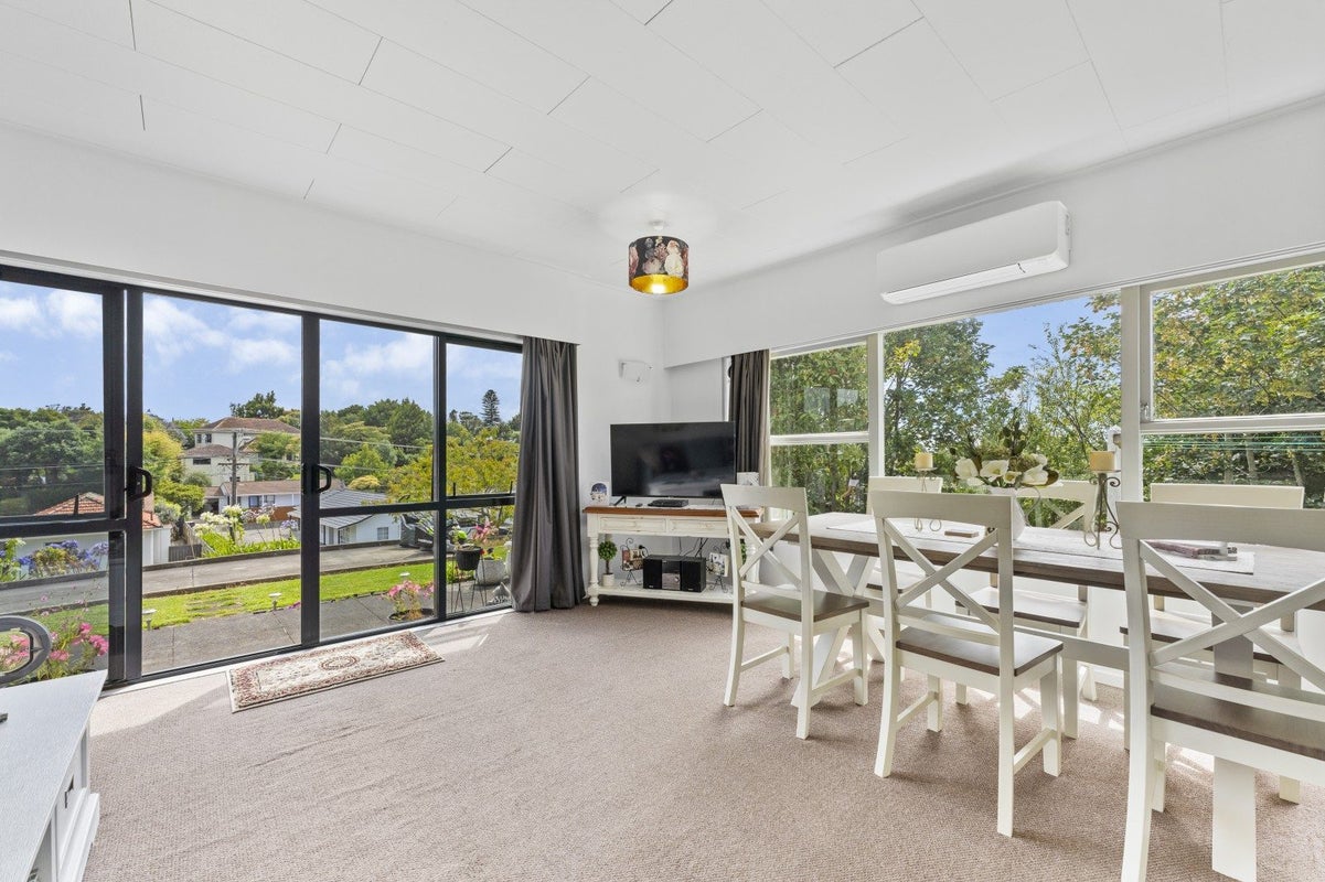 73 Great North Road, Saint Johns Hill, Whanganui - Carousel 1