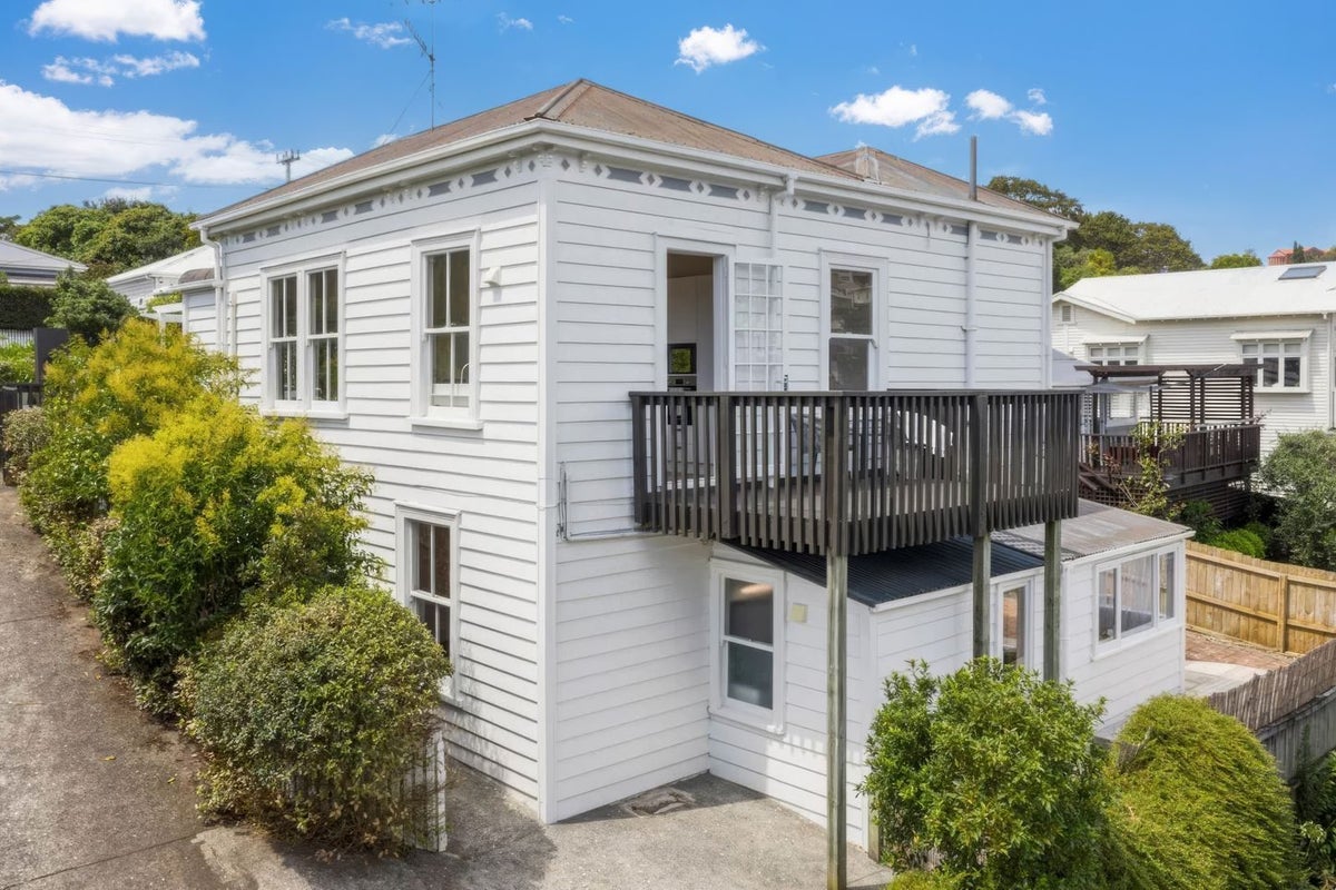 54 Middleton Road, Remuera, Auckland - Carousel 2