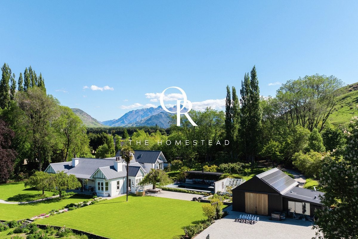 19 Ellen Johnson Terrace, Lake Hayes, Queenstown - Carousel 1