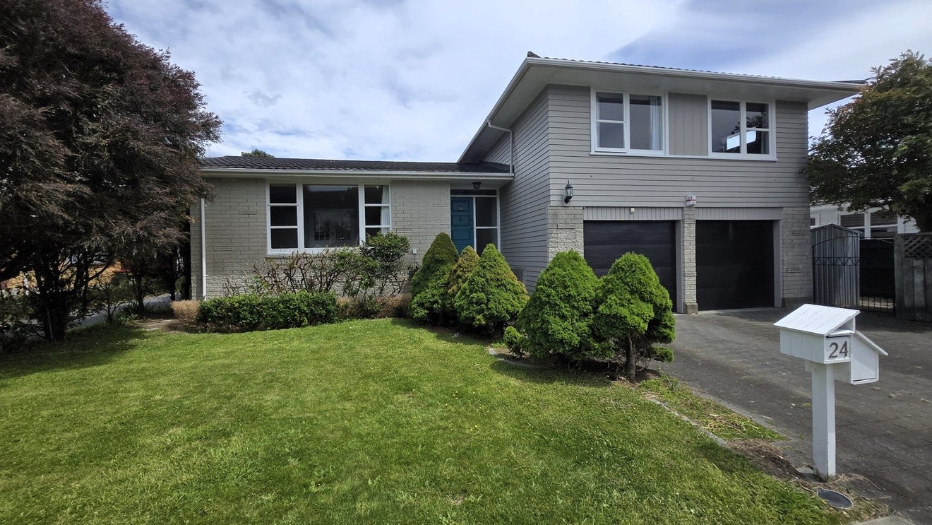 24 Orr Crescent, Hutt Central, Lower Hutt - Carousel 1