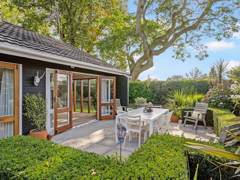534 Devonport Road, Tauranga South, Tauranga - Carousel 1