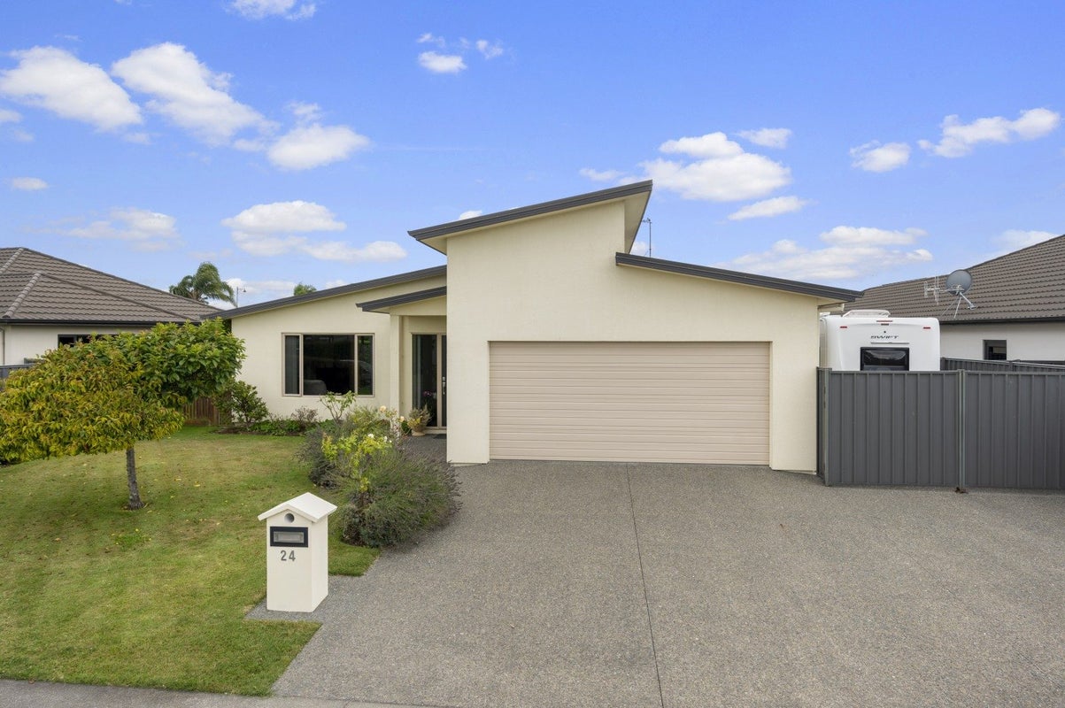 24 Akaroa Road, Poraiti, Napier - Carousel 1