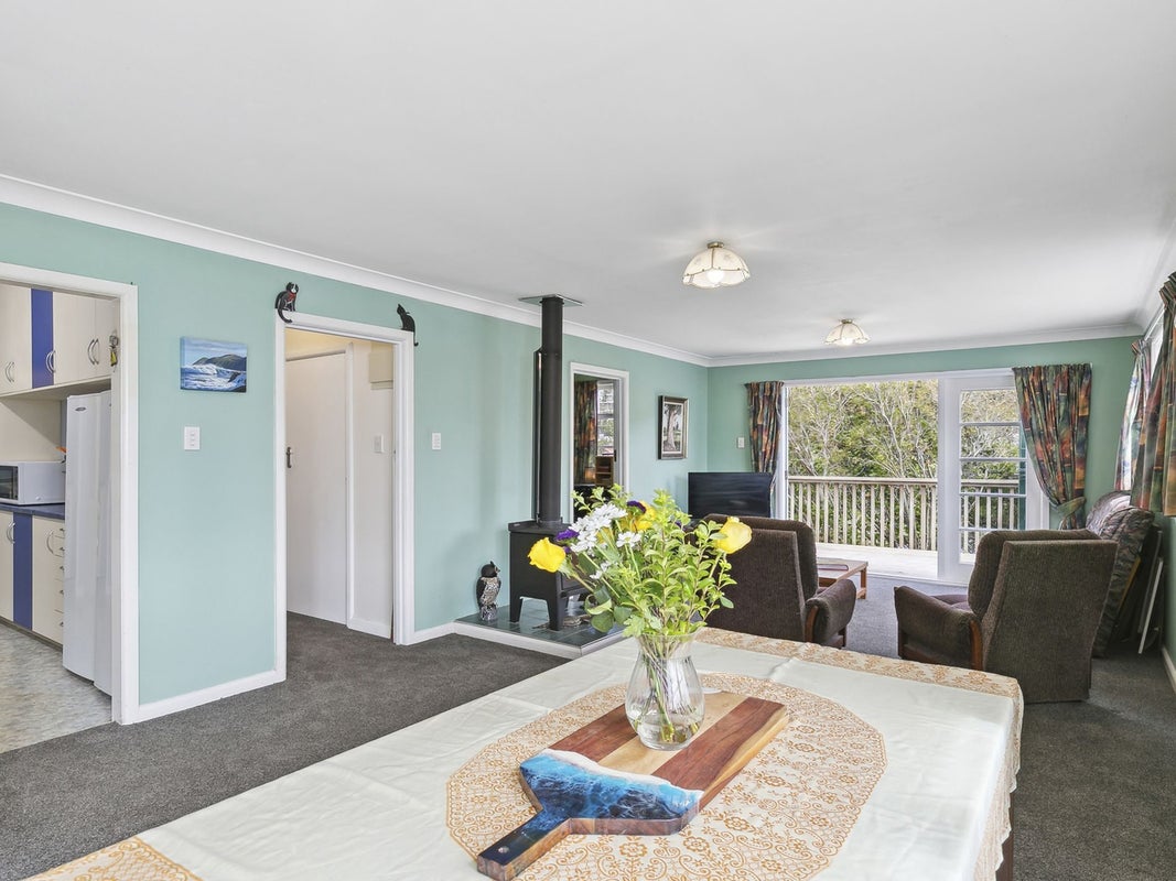 10 Lincoln Street, Brooklyn, Wellington - Carousel 2