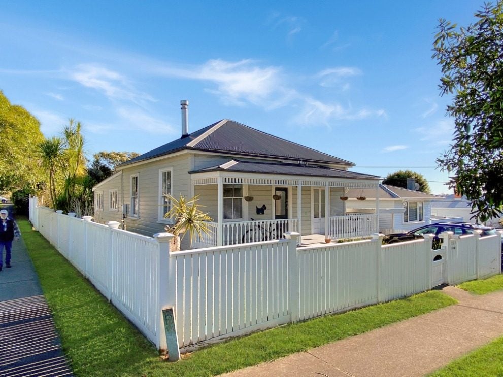 209 Victoria Road, Devonport, Auckland - Carousel 2