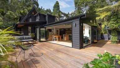 12 Taraire RD, Titirangi, Waitakere - Carousel 1