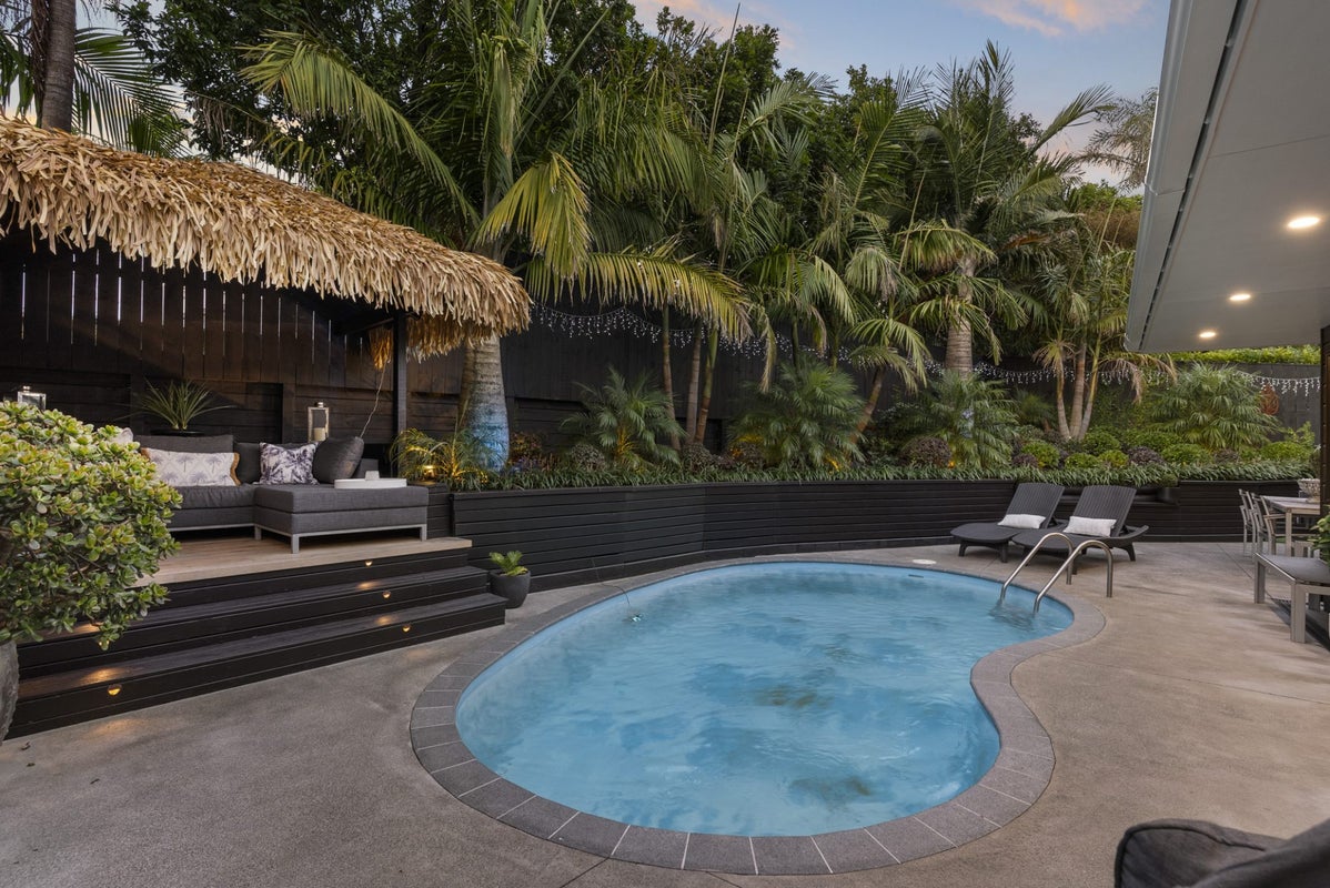 22B Bevyn street, Castor Bay, North Shore City - Carousel 2