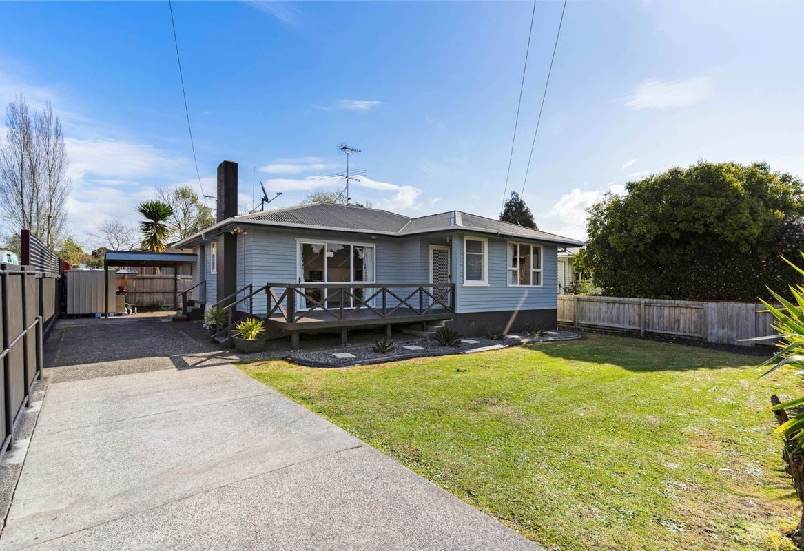 5 Greenhaven Avenue, Opaheke, Papakura - Carousel 1