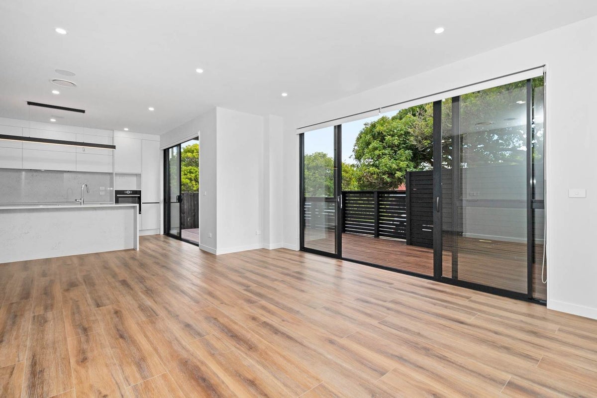 127 Gardner Avenue, New Lynn, Auckland - Carousel 2
