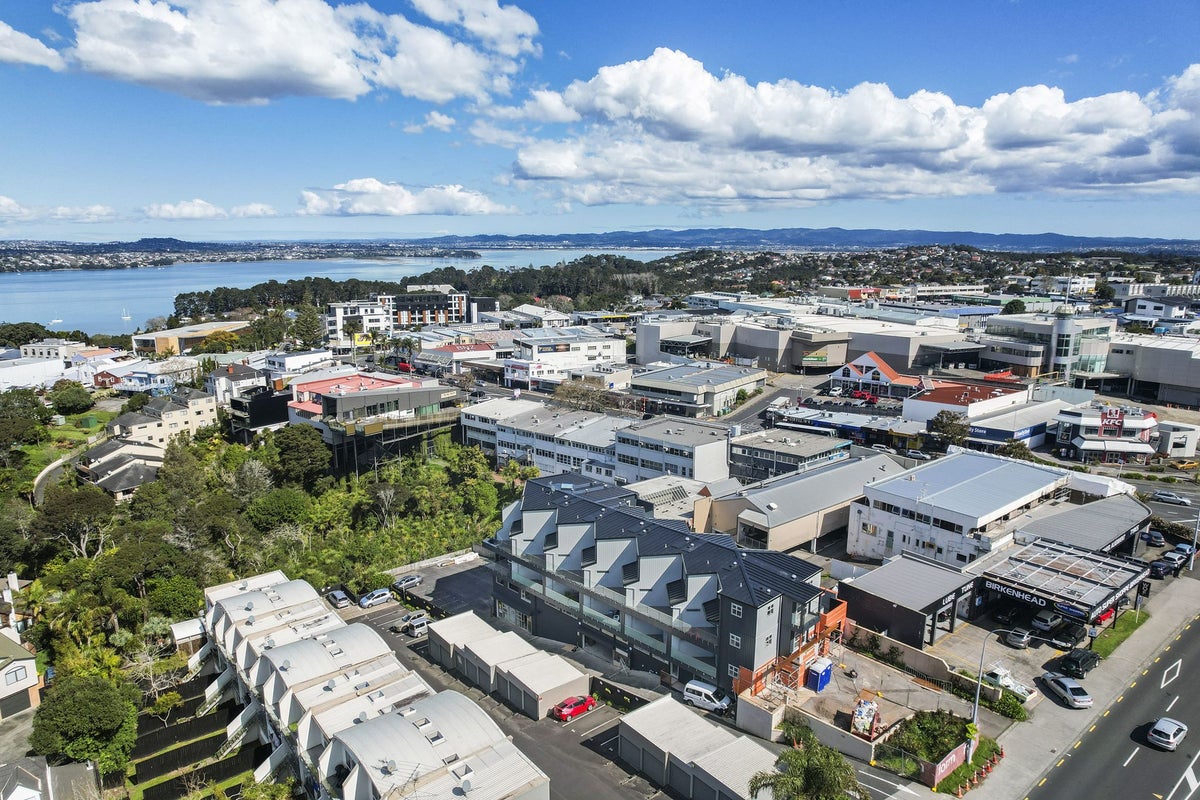 20/270 Onewa Road, Birkenhead, Auckland - Carousel 6