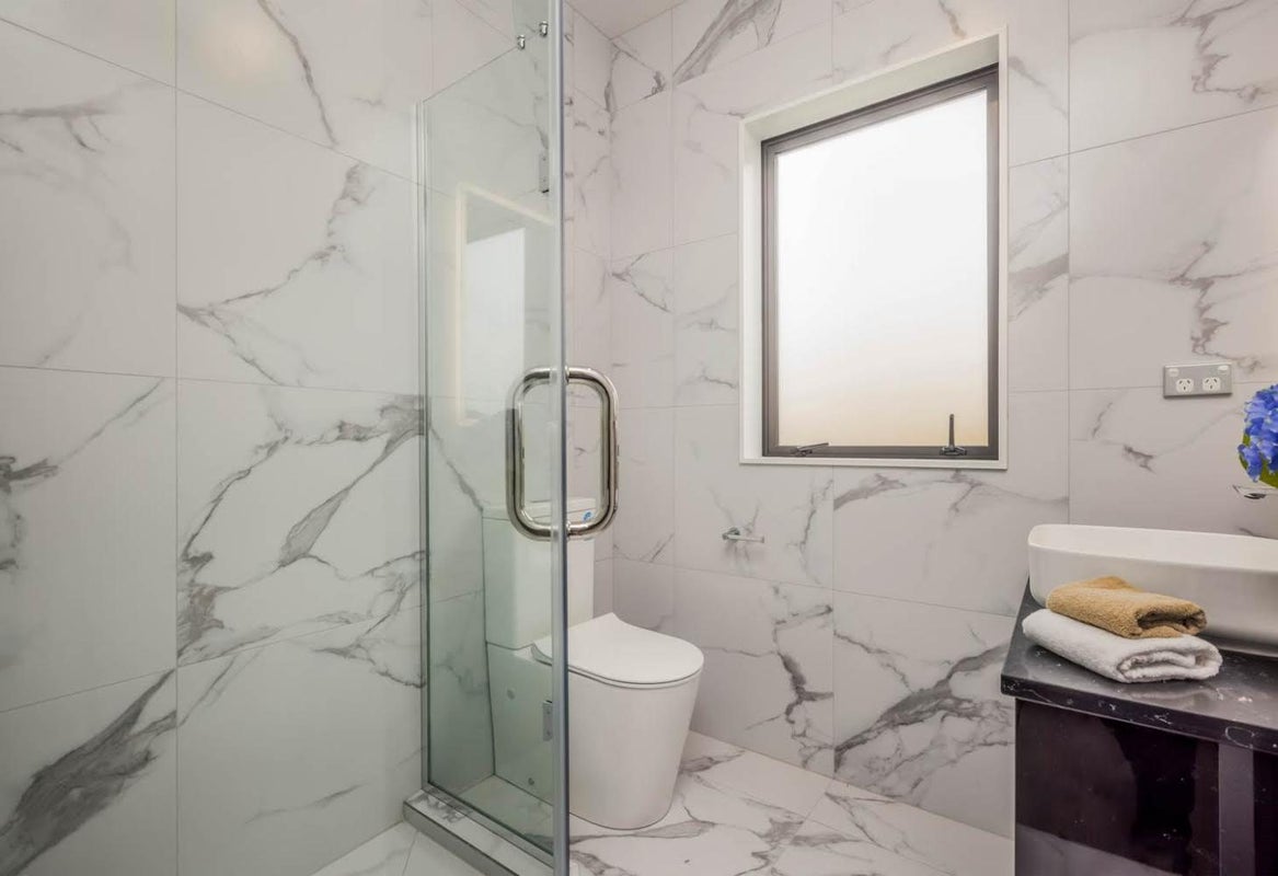 2 Morepork Street, Flat Bush, Auckland - Carousel 2