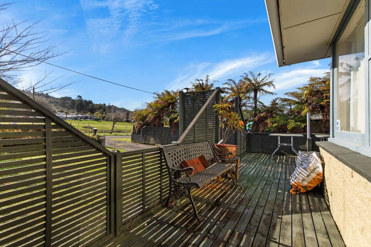 32 Leslie Avenue, Western Heights, Rotorua - Carousel 1
