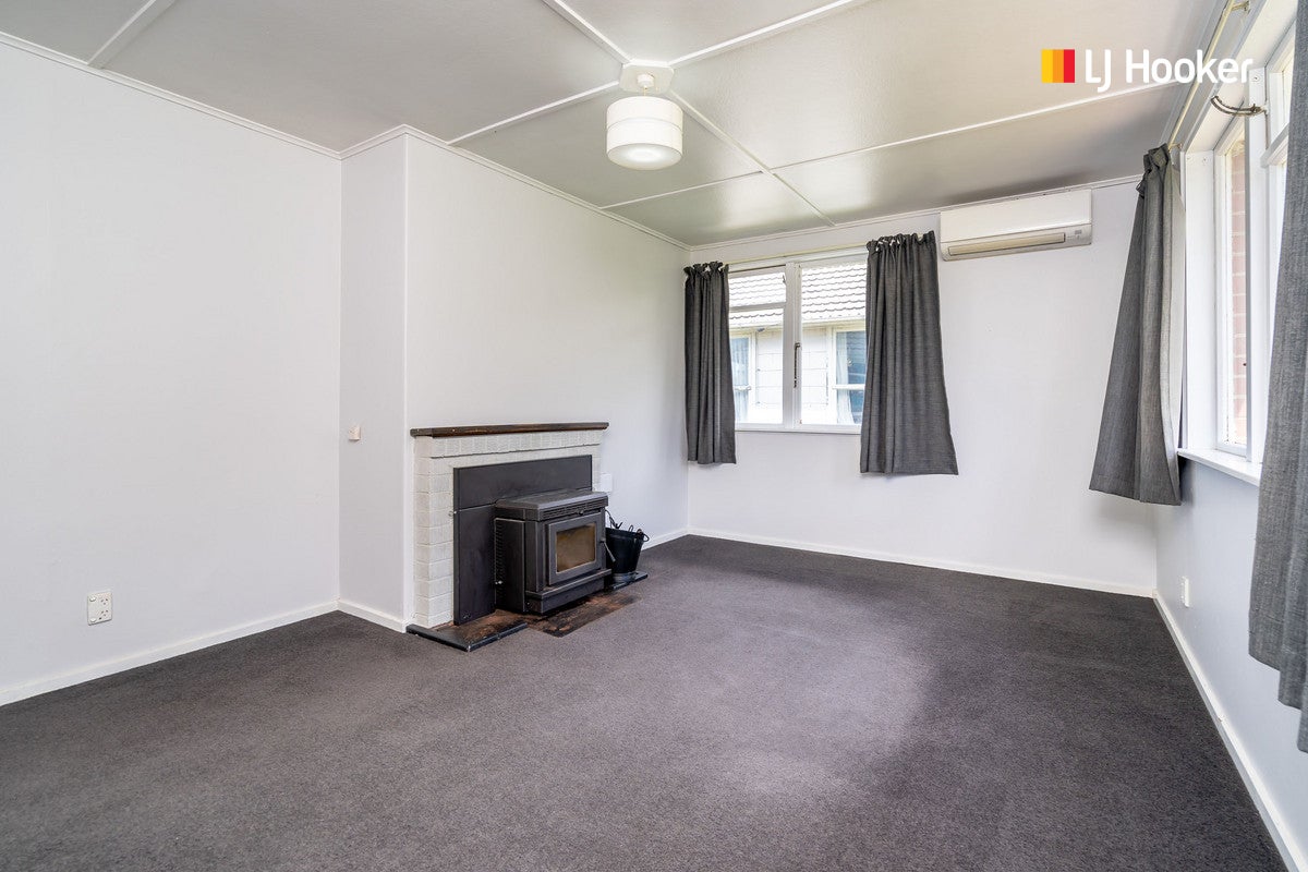 72 Columba Avenue, Calton Hill, Dunedin - Carousel 2