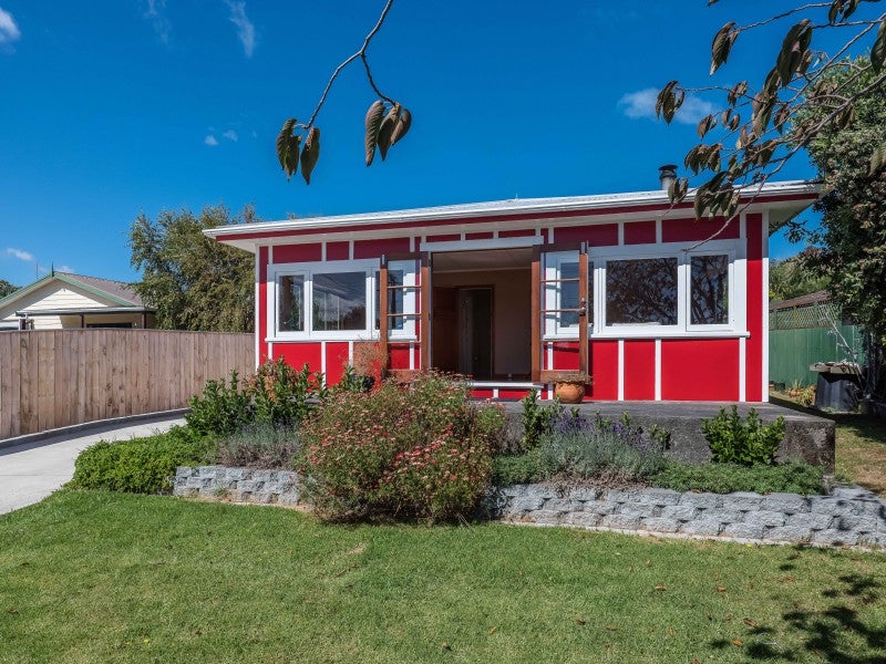 23A Kaka Road, Raumati Beach, Paraparaumu - Carousel 1