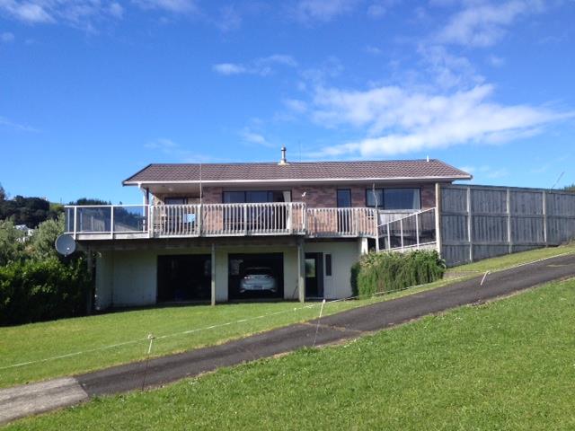 109 Russell Bruce Place, Onemana, Whangamata - Carousel 1