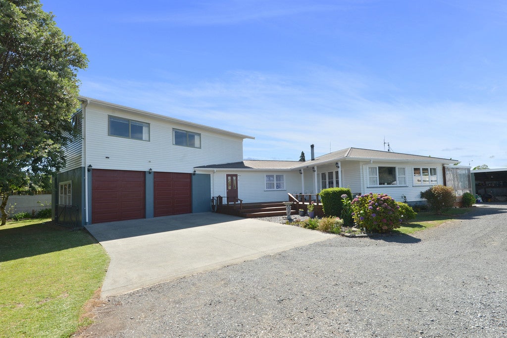 8 Thompson Place, Tikipunga, Whangarei - Carousel 1