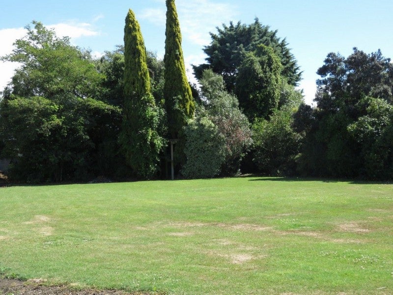 10 Eaton Street, Waimate, Waimate - Carousel 1