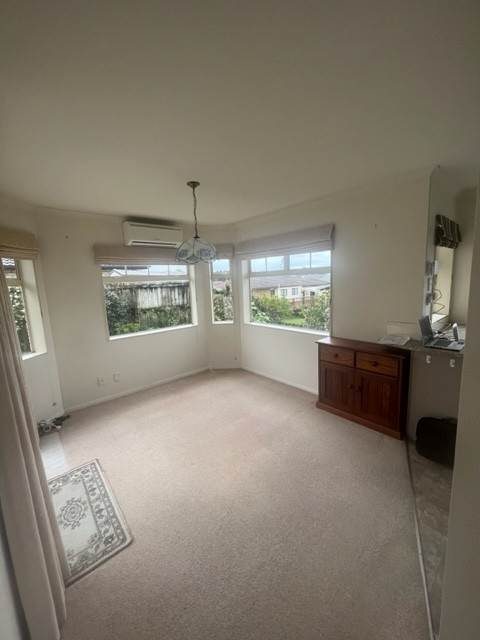 17 Chesterfield Way, Orewa, Orewa - Carousel 2