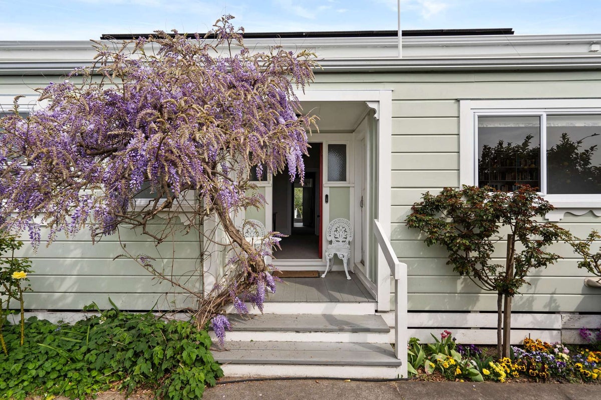 407 French Street, Akina, Hastings - Carousel 1