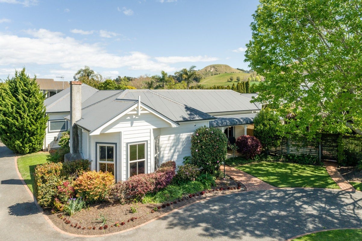 25 Mission Road, Greenmeadows, Napier - Carousel 2