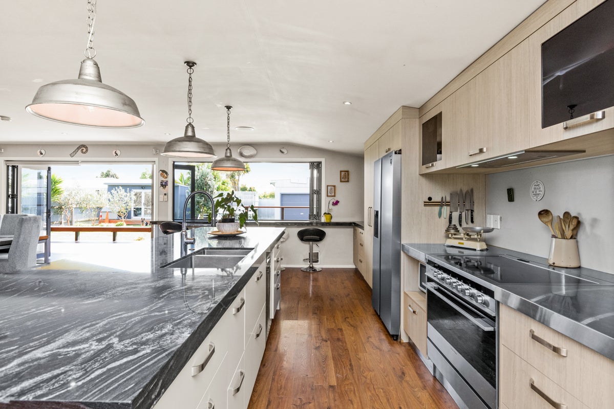 367 Kennedy Road, Pirimai, Napier - Carousel 1