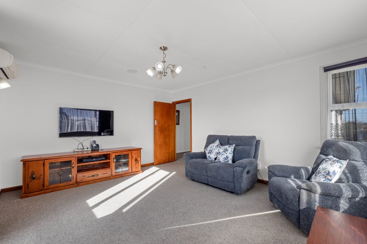 405 Breezes Road, Aranui, Christchurch - Carousel 2